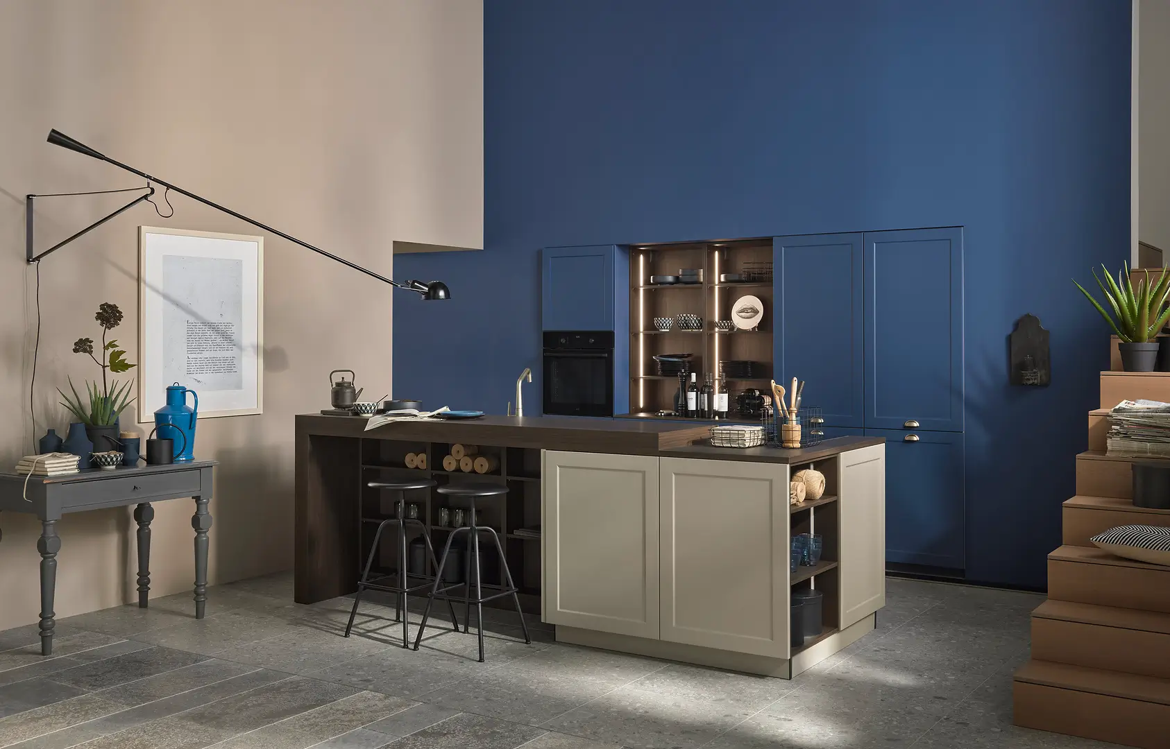 Keuken bij avondlicht